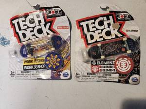 lot 15 image: Tech Deck Toy Finger Skate Boards New in Packaging