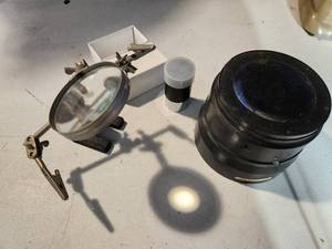 lot 25 image: Vintage Magnifiying Equipment and Soldering Magnifyer
