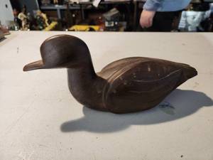lot 34 image: Antique Wood Carved Duck