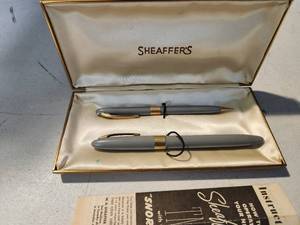 lot 35 image: Antique Pen and Pencil Set in Case