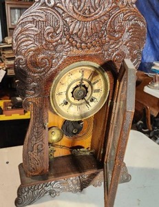 lot 43 image: Antique Chime Clock Measuring 13x23x5