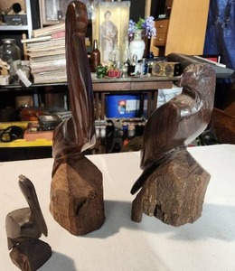 lot 51 image: Three Carved Wooden Birds 12, 10 and 4 Tall