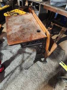 lot 119 image: Antique Vintage School Desk with Folding Seat
