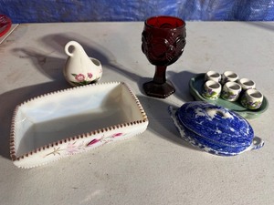 lot 141 image: Variety of Small Collectible Dishware and Serving Pieces