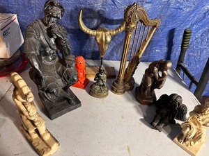lot 154 image: Variety of Vintage Statues