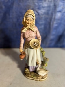 lot 162 image: Vintage Homco Hand Painted Lady with Good Titled Farm Life