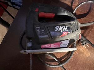 lot 165 image: Skil Corded 3.3 Amp Jigsaw