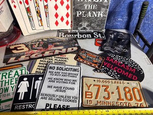 lot 169 image: Variety of Vintage Signs