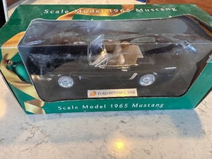 lot 260 image: Scale Model 1965 Mustang NIB Diecast Car