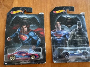 lot 276 image: Hot Wheels Batman Vs. Superman 57 and 17 Cars