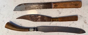 lot 249 image: Three Vintage Knives