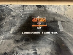 Harley Davidson  Collectables   picture  toilet seat cover    tank set