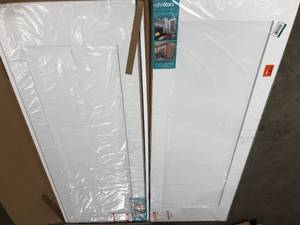 lot 10 image: eightdoors 30 in. x 80 in. x 1-38 in. Shaker White Primed 1-Panel Solid Core Wood Interior Slab Door Customer Returns See Pictures