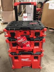 lot 48 image: Milwaukee PACKOUT 22 in. Modular Tool Box Storage System  Customer Returns See Pictures