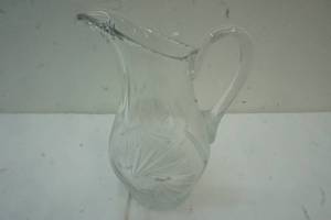 lot 39 image: Pitcher