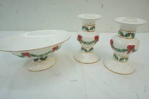 lot 66 image: Holiday dishes