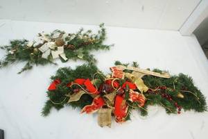 lot 105 image: Holiday swags