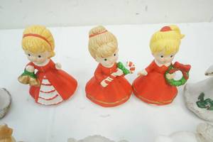 lot 109 image: holiday figurines