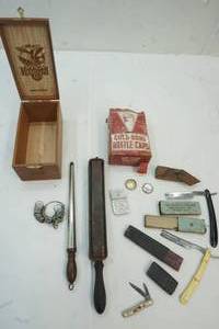 lot 180 image: Vintage Razor