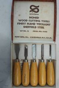 lot 181 image: Speedball Wood Cutting Tools