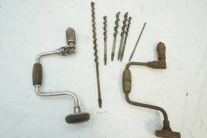 lot 225 image: Vintage Hand Drills with Drill Bits