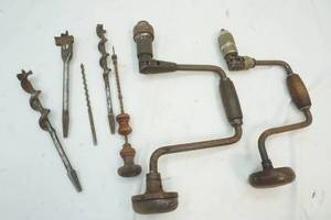 lot 226 image: Vintage Hand Drill with Drill Bits