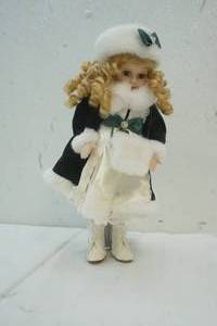 lot 292 image: Decorative Doll