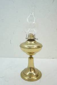 lot 313 image: Brass Oil Lamp with Chimney