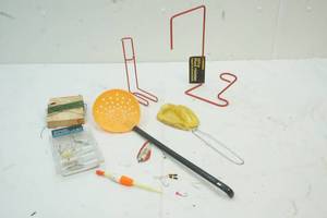 lot 349 image: Fishing Items