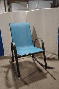lot 373 image: patio chair