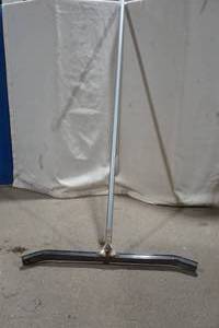 lot 385 image: rubber floor squeegee