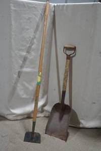 lot 386 image: scrapper and spade
