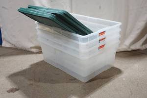lot 393 image: storage totes