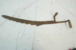 lot 406 image: hay knife
