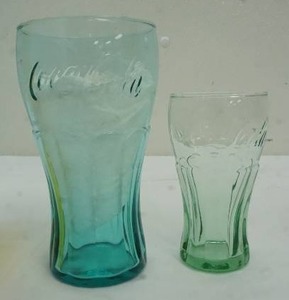 lot 6 image: Coke cola glasses