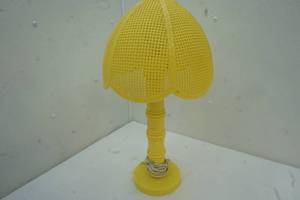 lot 7 image: lamp