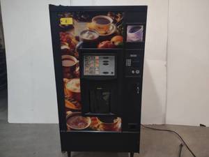 lot 2 image: Automatic Products Model 223 TG Caf...