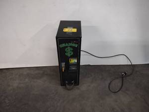 lot 23 image: American Changer Change Machine, Mo...