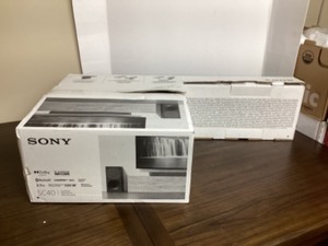 lot 42 image: Sony HT-SC40 2.1ch Soundbar with Wireless Subwoofer - Like New Open Box Tested Works