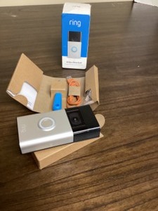 lot 24 image: Ring Video Doorbell 2nd Gen Wireless - Like New Open Box