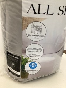 lot 31 image: New Allied Home 233 Thread Count 100% Cotton RDS Oversized All Seasons Down Blanket King size in Silver.