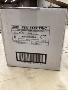 lot 105 image: New 5  6 inch Integrated LED White Retrofit Recessed Light Trim Dimmable CEC Downlight Soft White 2700K, 6-Pack