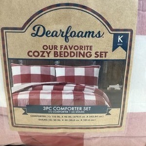 lot 34 image: New Dearfoams 3 Piece Yarn Died Comforter Set, Red and White king