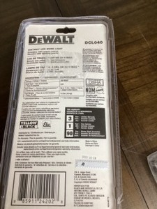 lot 29 image: DEWALT 20V MAX Cordless LED Work Light - Like New Open Box