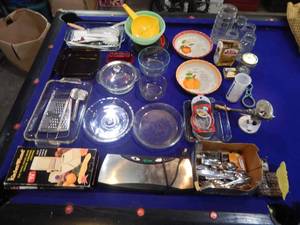 lot 9 image: kitchen ware, pyrex, anchor, utensils more