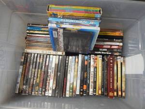 lot 32 image: 50 dvdstv series