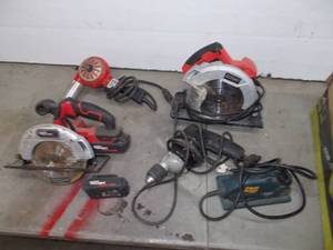 lot 80 image: Hyper tough 20v lithium circular saw, drill and drill doctor, heat gun, toolshop circular saw