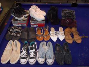 lot 108 image: 13 pairs 6-7 womens shoes