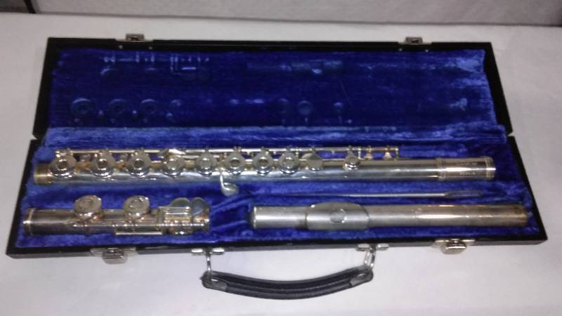 lot 23 image: Flute By Gemeinhardt