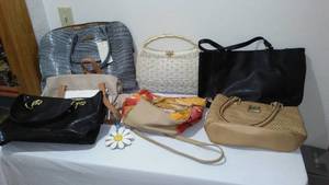 lot 213 image: Purses (7) Liz Claiborne, Anne Klein, St Johns Bay, Rosetti.